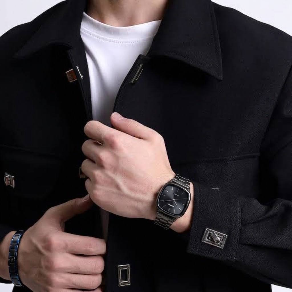 ساعة Casio Quartz مع بريسليت Lacoste