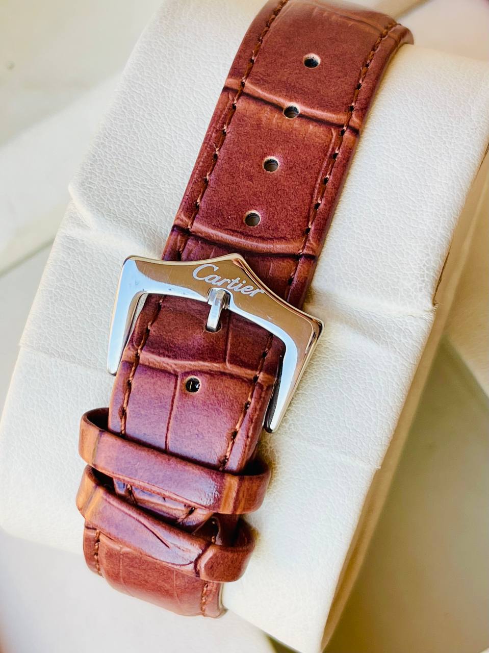 ساعة كارتيير سانتوس رجالية مرصعة - Cartier Santos Style Watch
