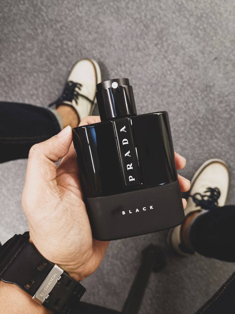 برادا بلاك - Prada Luna Rossa Black